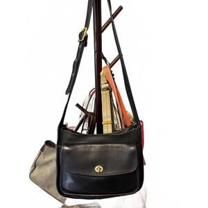 Vintage Coach Taft 9980 Black Leather Shoulder Bag USA 1997